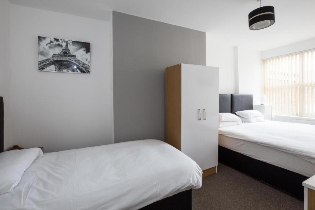 Grosvenor Hotel Rugby Bagian luar foto
