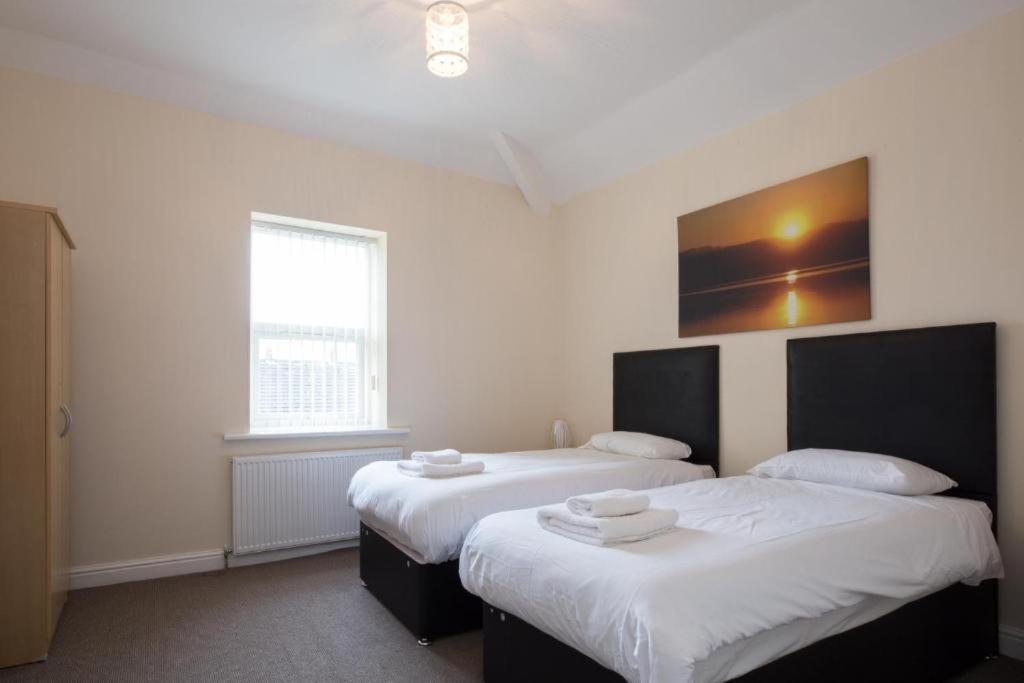Grosvenor Hotel Rugby Bagian luar foto