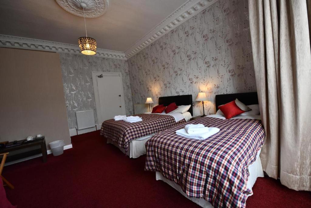 Grosvenor Hotel Rugby Bagian luar foto